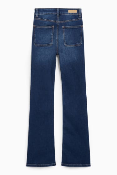Adolescenți și tineri - CLOCKHOUSE - flared jeans - talie înaltă - denim-albastru