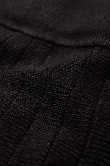 Femei - Fustă din tricot - negru