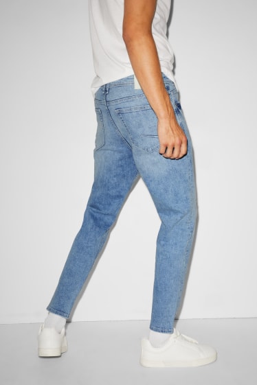 Men - CLOCKHOUSE - carrot jeans - LYCRA® - denim-light blue