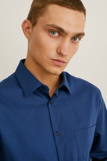 Hombre - Camisa - regular fit - kent - manga extracorta - azul oscuro