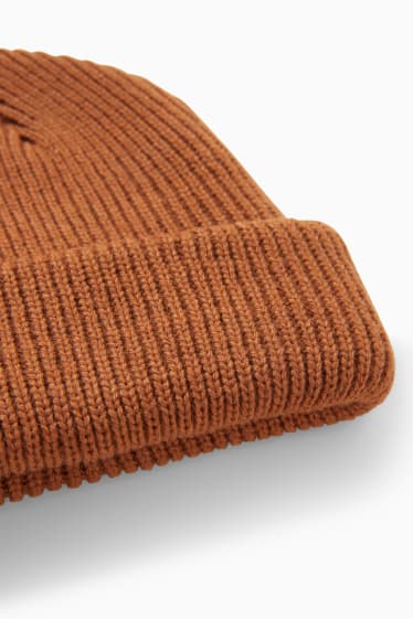Men - Knitted hat - havanna