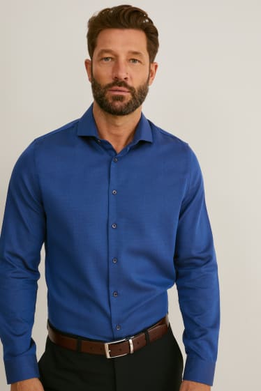 Hommes - Chemise de bureau - slim fit - cutaway - facile à repasser - bleu foncé