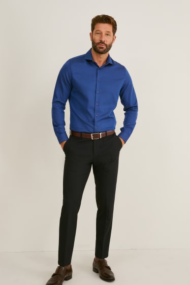 Hommes - Chemise de bureau - slim fit - cutaway - facile à repasser - bleu foncé