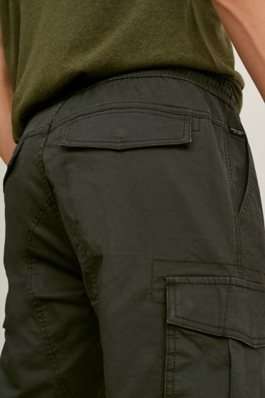 Pánské - Cargo kalhoty - tapered fit - LYCRA® - tmavozelená