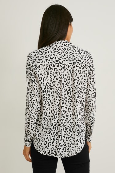 Women - Blouse - patterned - white / black