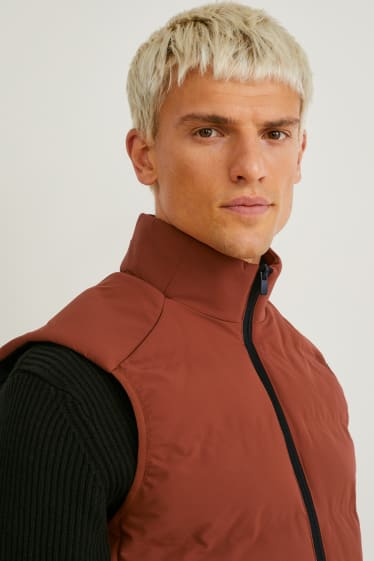 Men - Technical gilet - brown