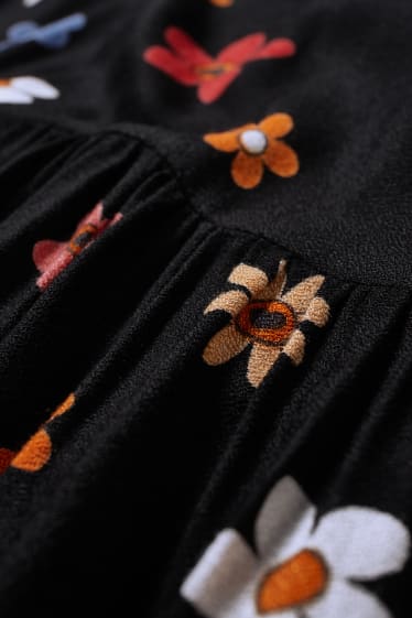Dospívající a mladí - CLOCKHOUSE - šaty - s květinovým vzorem - černá