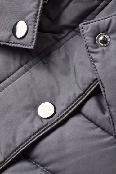 Dámské - Prošívaný kabát s kapucí a límcem z umělé kožešiny - šedá