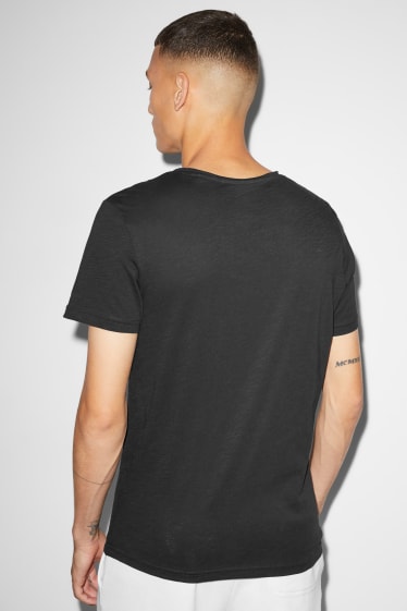 Uomo - T-shirt - nero