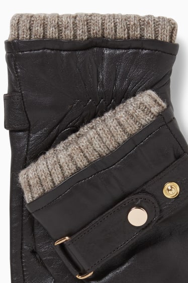 Women - Leather touchscreen gloves - brown