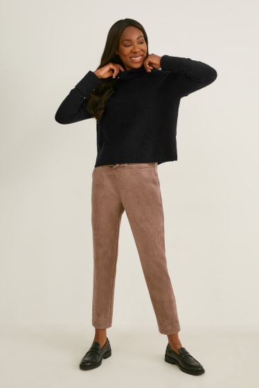 Donna - Pantaloni - vita media - tapered fit - similpelle scamosciata - marrone chiaro