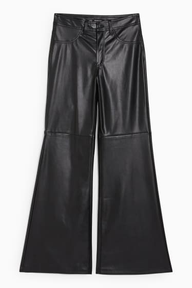 Dona - CLOCKHOUSE - pantalons - high waist - wide leg - pell sintètica - negre