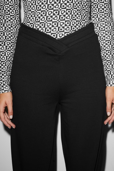 Dames - CLOCKHOUSE - broek van sweatstof - wide leg - zwart