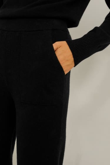 Femei - Pantaloni din cașmir - negru