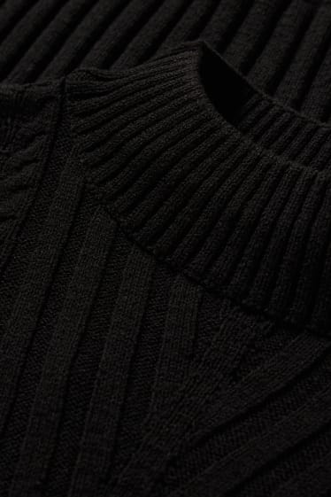 Kobiety - Sweter - wzór w warkocze - czarny