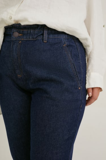 Women - Tapered jeans - high waist - LYCRA® - blue denim