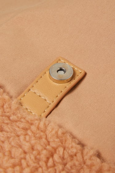 Femmes - CLOCKHOUSE - cabas en peluche - marron clair