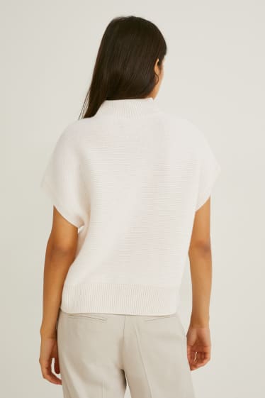 Kobiety - Sweter z kaszmiru - wzór warkocza - kremowobiały