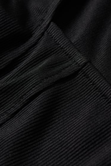 Damen - Crop Langarmshirt - schwarz