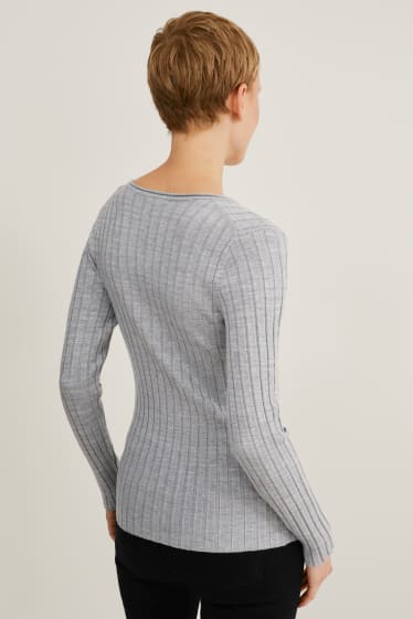 Women - Fine knit jumper - light gray-melange