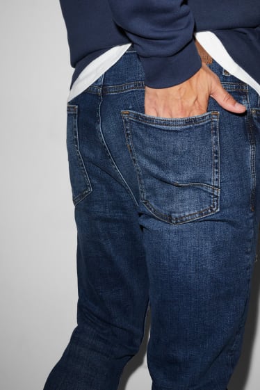 Uomo - CLOCKHOUSE - carrot jeans - jeans blu