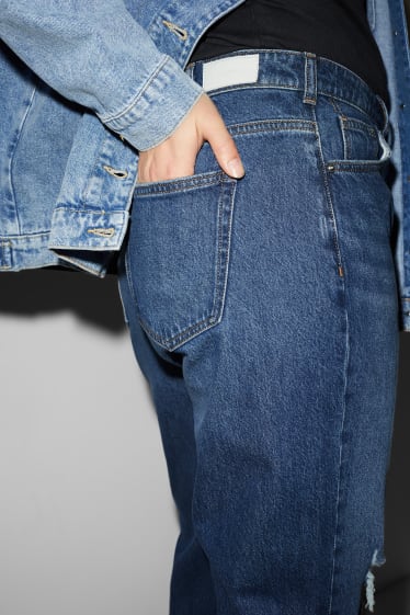 Nastolatki - CLOCKHOUSE - mom jeans - wysoki stan  - dżins-niebieski