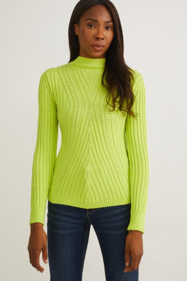 Kobiety - Sweter - wzór w warkocze - jasnozielony