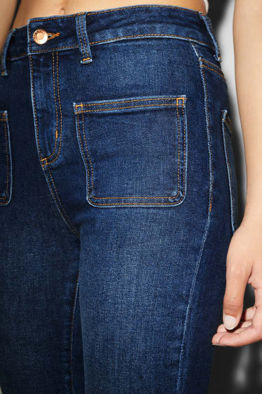 Ados & jeunes adultes - CLOCKHOUSE - flared jean - high waist - jean bleu