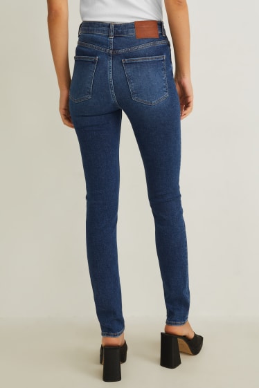 Kobiety - Slim jeans - wysoki stan - dżins-niebieski