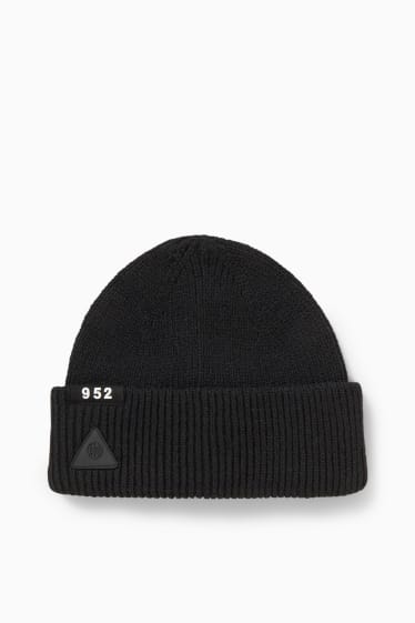 Men - CLOCKHOUSE - knitted hat - black