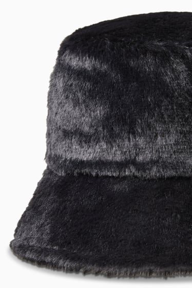 Dámské - CLOCKHOUSE - klobouk z umělé kožešiny - černá