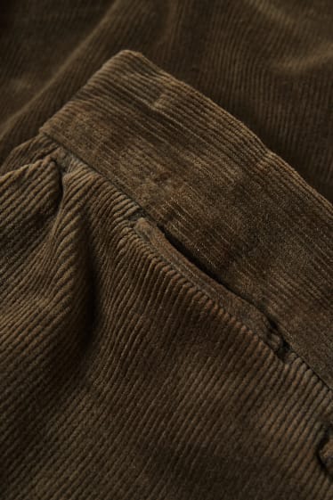 Men - Corduroy chinos - regular fit - stretch LYCRA® - dark green