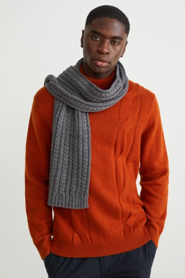 Men - Scarf - cable knit pattern - dark gray