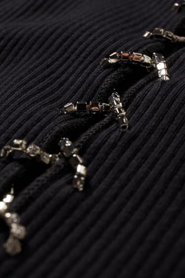 Donna - CLOCKHOUSE - maglia a maniche lunghe dal taglio corto - nero