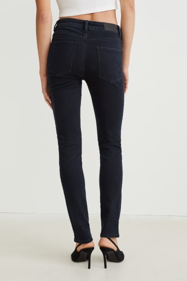 Kobiety - Slim jeans - średni stan - dżinsy modelujące - LYCRA® - dżins-ciemnoniebieski