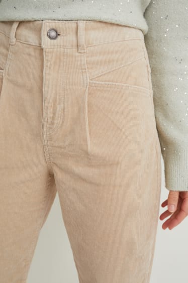 Kobiety - Spodnie sztruksowe - średni stan - tapered fit - beżowy