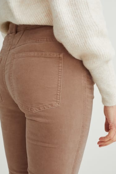 Dames - Fluwelen broek - mid waist - straight fit - beige