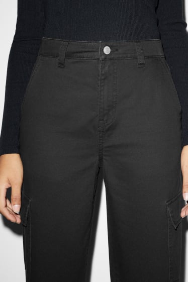 Women - CLOCKHOUSE - cargo trousers - high waist - wide leg - black