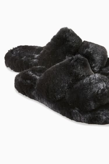 Donna - CLOCKHOUSE - pantofole di ecopelliccia - nero