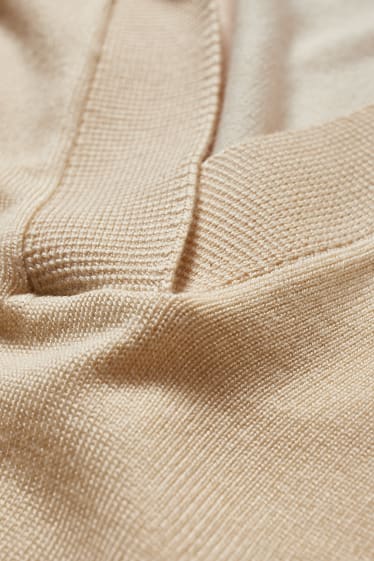 Femei - Pulover din tricot fin - gri-maro