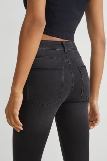 Kobiety - Skinny jeans - średni stan - ciepłe dżinsy - LYCRA® - dżins-ciemnoszary