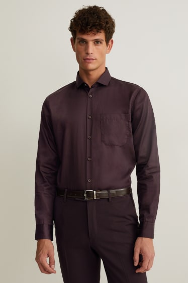 Hommes - Chemise de bureau - regular fit - col cutaway - facile à repasser - bordeaux