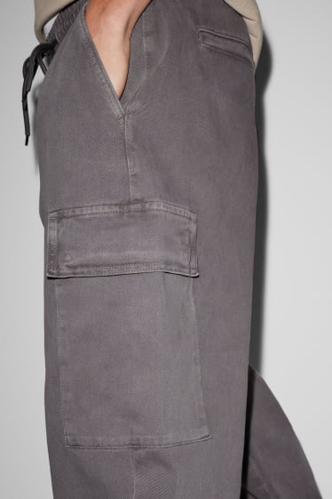 Home - CLOCKHOUSE - pantalons cargo - loose fit - gris