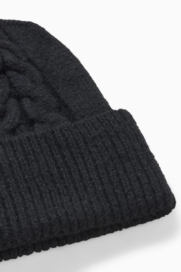 Women - Knitted hat - black