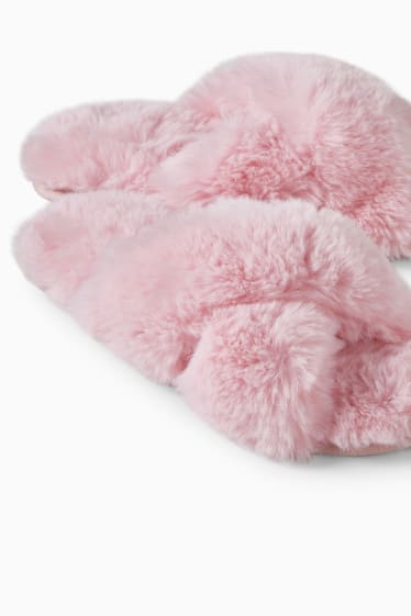 Women - CLOCKHOUSE - faux fur slippers - rose
