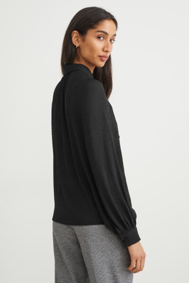 Women - Chiffon blouse - patterned - black