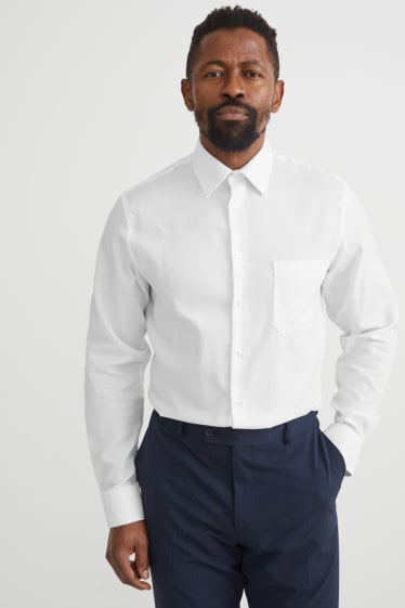 Mężczyźni - Koszula biznesowa - regular fit - kołnierzyk kent - biały