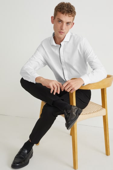 Uomo - Camicia business - slim fit - colletto alla francese - facile da stirare - bianco