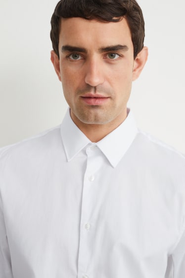 Herren - Businesshemd - Slim Fit - extra lange Ärmel - bügelleicht - weiß