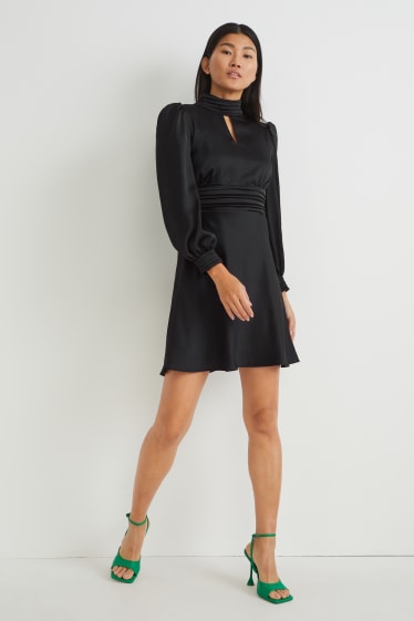 Women - Fit & flare dress - black